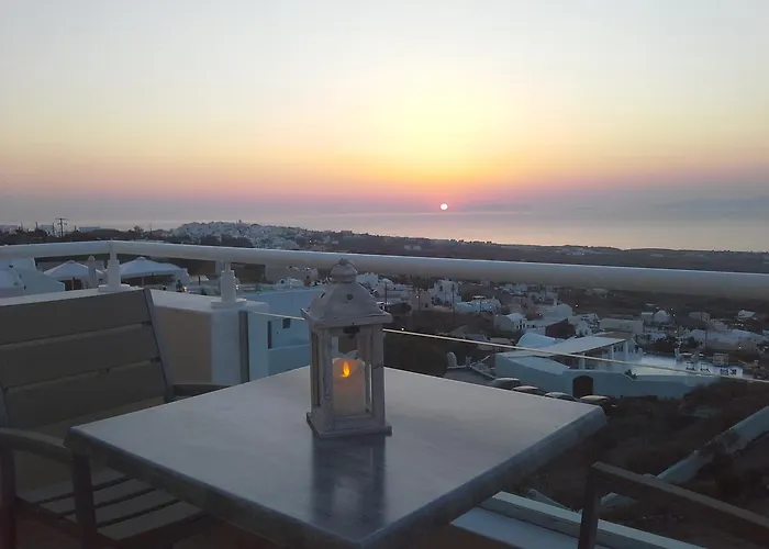 Kiklamino Sunset אויה