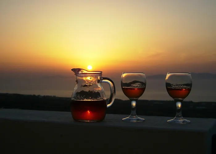 Kiklamino Sunset מלון דירות