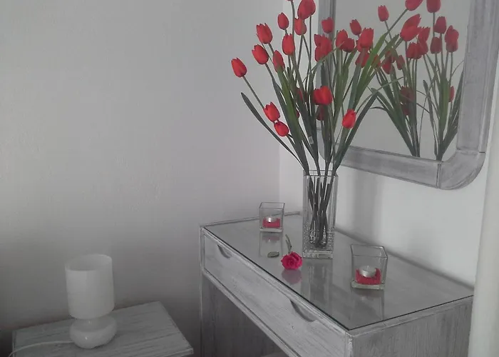 Kiklamino Sunset 4* אויה