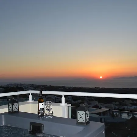 Kiklamino Sunset מלון דירות אויה