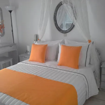 Kiklamino Sunset אויה