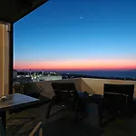 Kiklamino Sunset Oia