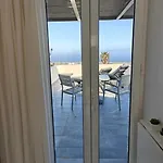 Kiklamino Sunset 4* Oia