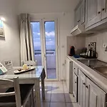 Apart Otel Kiklamino Sunset