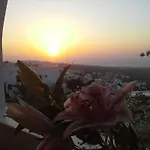 Kiklamino Sunset 4* Oia