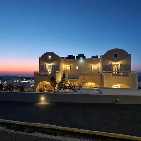 Kiklamino Sunset Oia