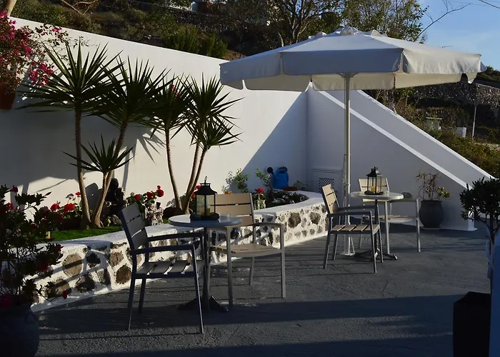 Kiklamino Sunset أويا