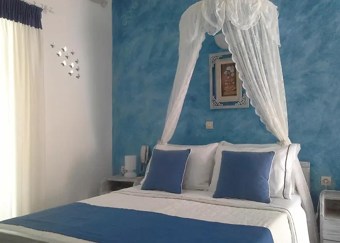 Kiklamino Sunset Aparthotel Oia