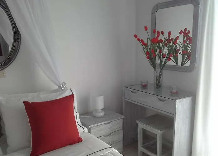 Kiklamino Sunset Apart Otel 4*