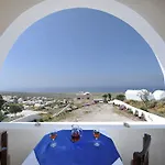 Kiklamino Sunset Oia
