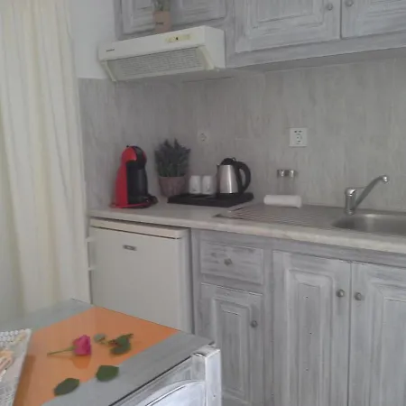 Kiklamino Sunset Apartmanhotel 4*