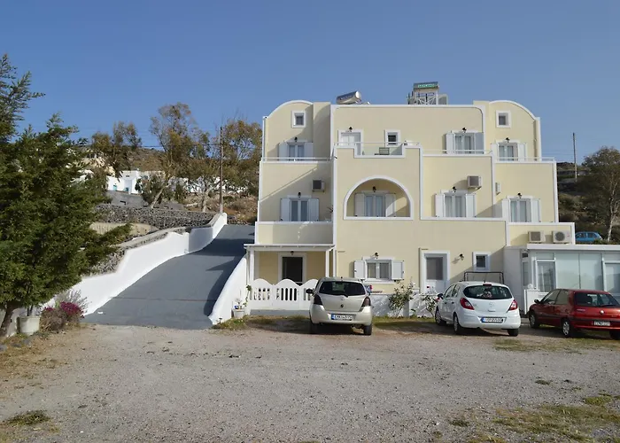 Ξενοδοχείο με διαμερίσματα Διαμερίσματα και Στούντιο Κυκλάμινο Οία