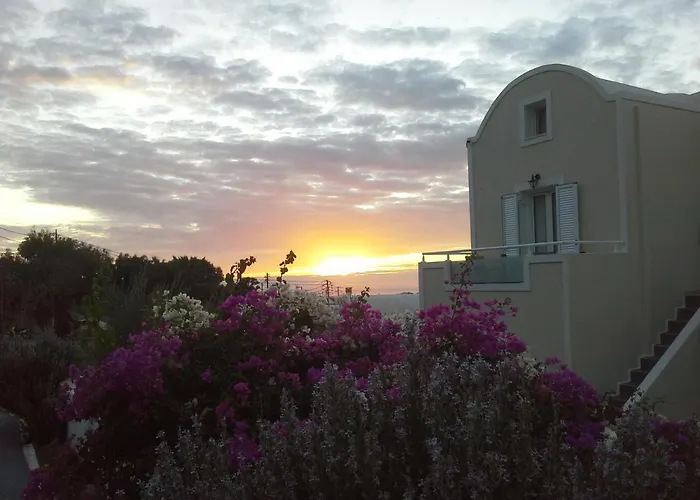 Kiklamino Sunset 4* Ía